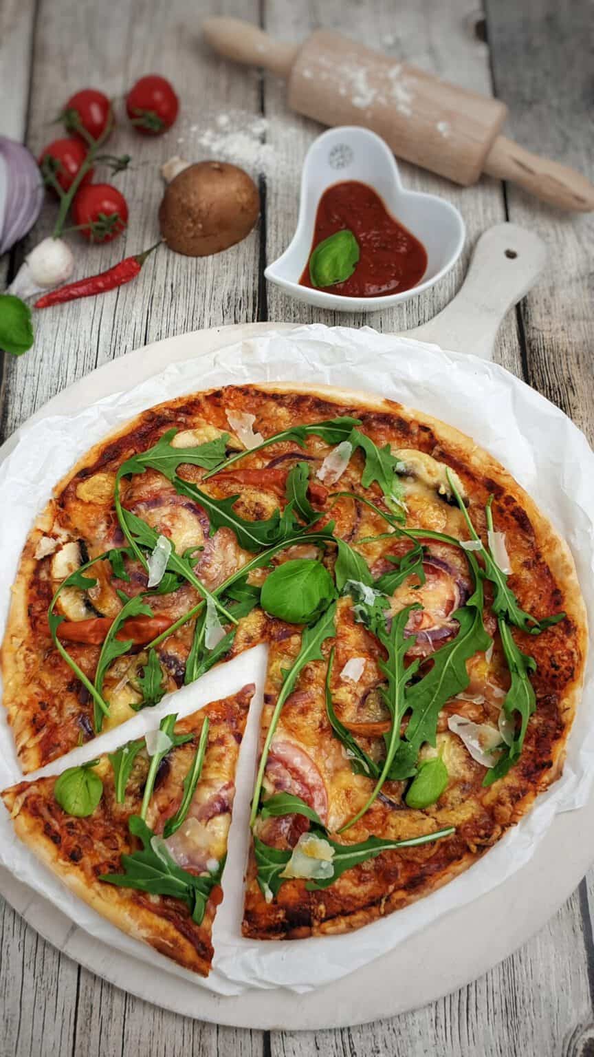 Pizzateig mit Dinkelmehl das Grundrezept - Lydiasfoodblog