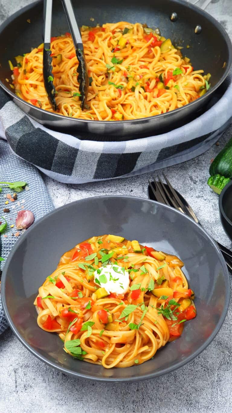 One Pot Pasta mit Paprika und Zucchini - Lydiasfoodblog