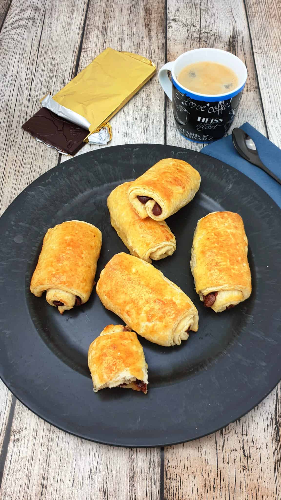 Schoko Croissants aus Plunderteig - Lydiasfoodblog