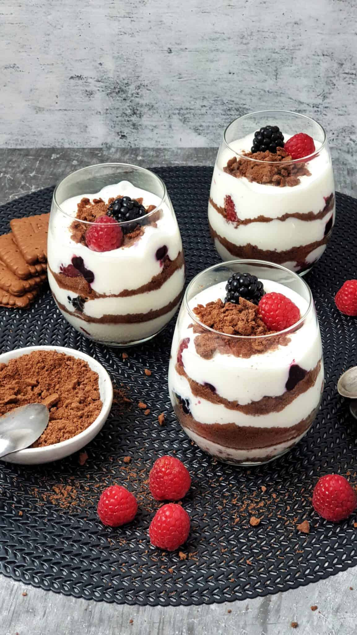 Beeren Cheesecake Dessert im Glas - Lydiasfoodblog