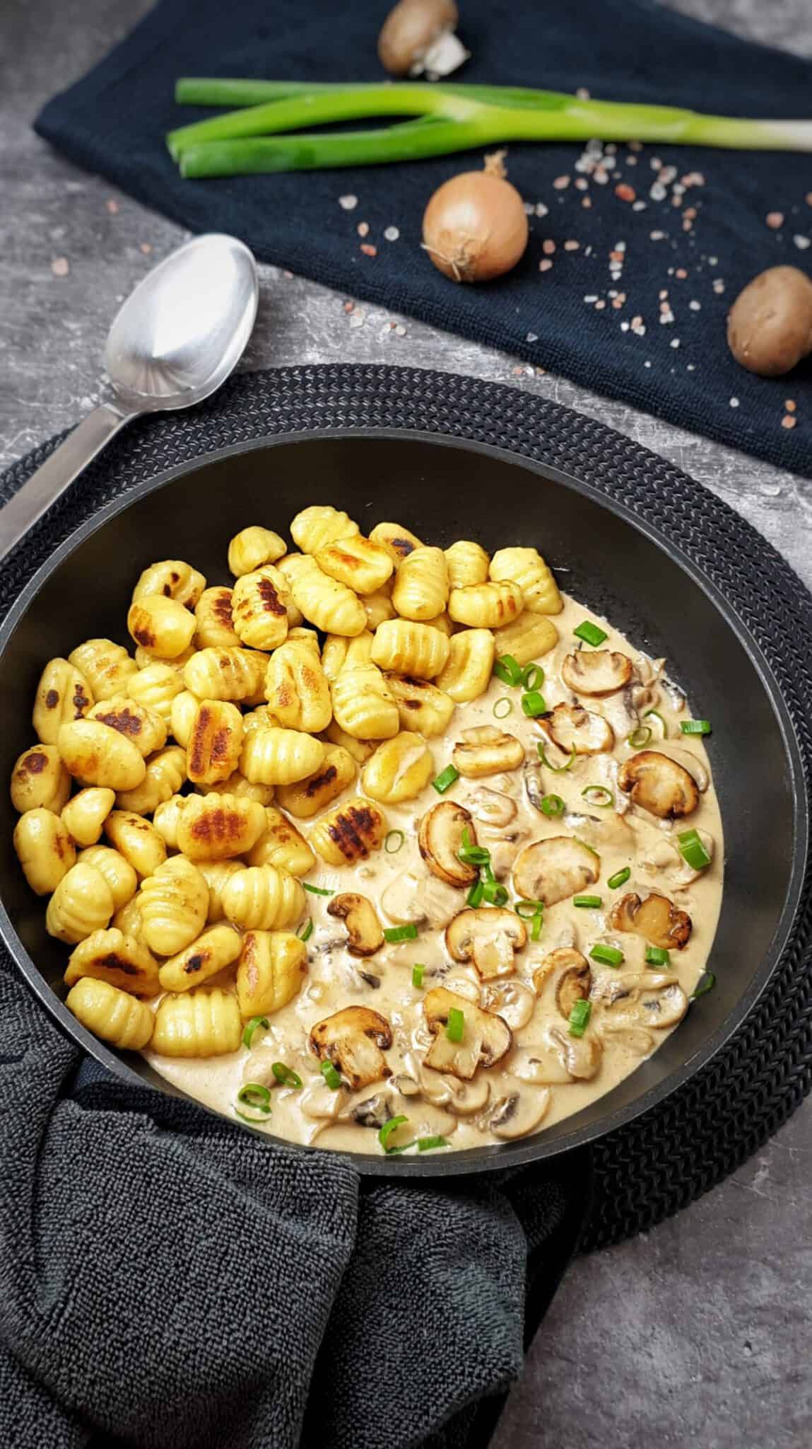 Gnocchi mit Pilz Rahm Soße - Lydiasfoodblog