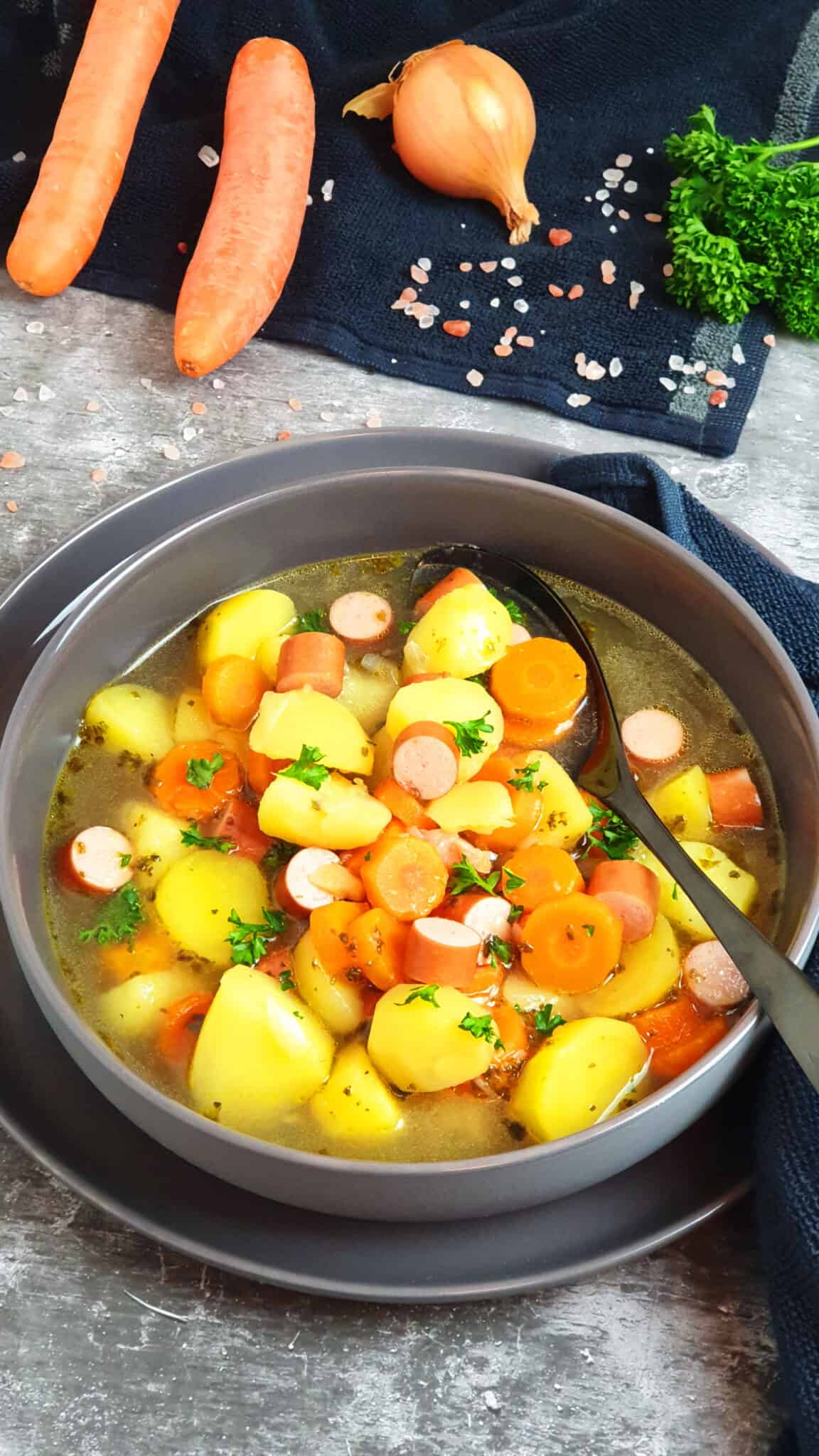 Kartoffel Möhren Suppe mit Würstchen - Lydiasfoodblog