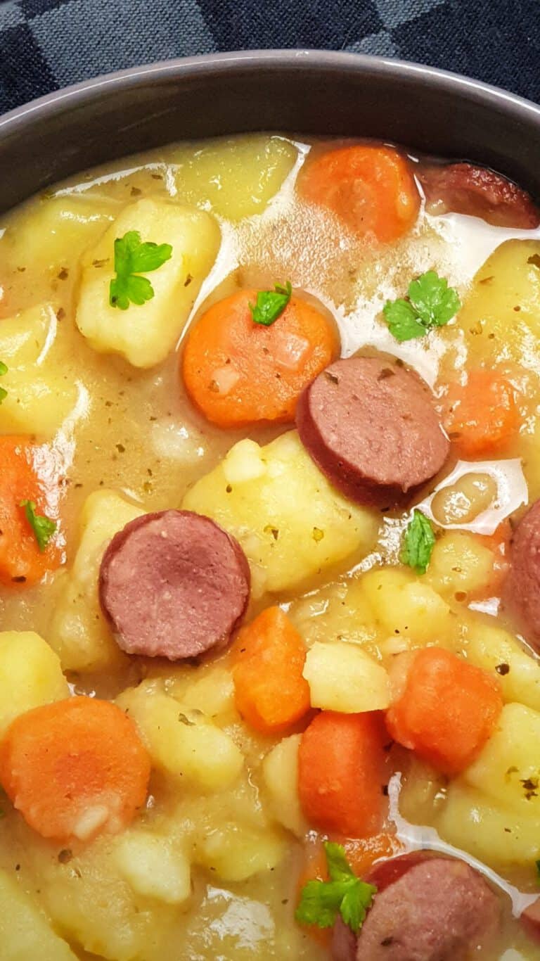 Kartoffel-Möhren-Eintopf mit Rindswurst - Lydiasfoodblog